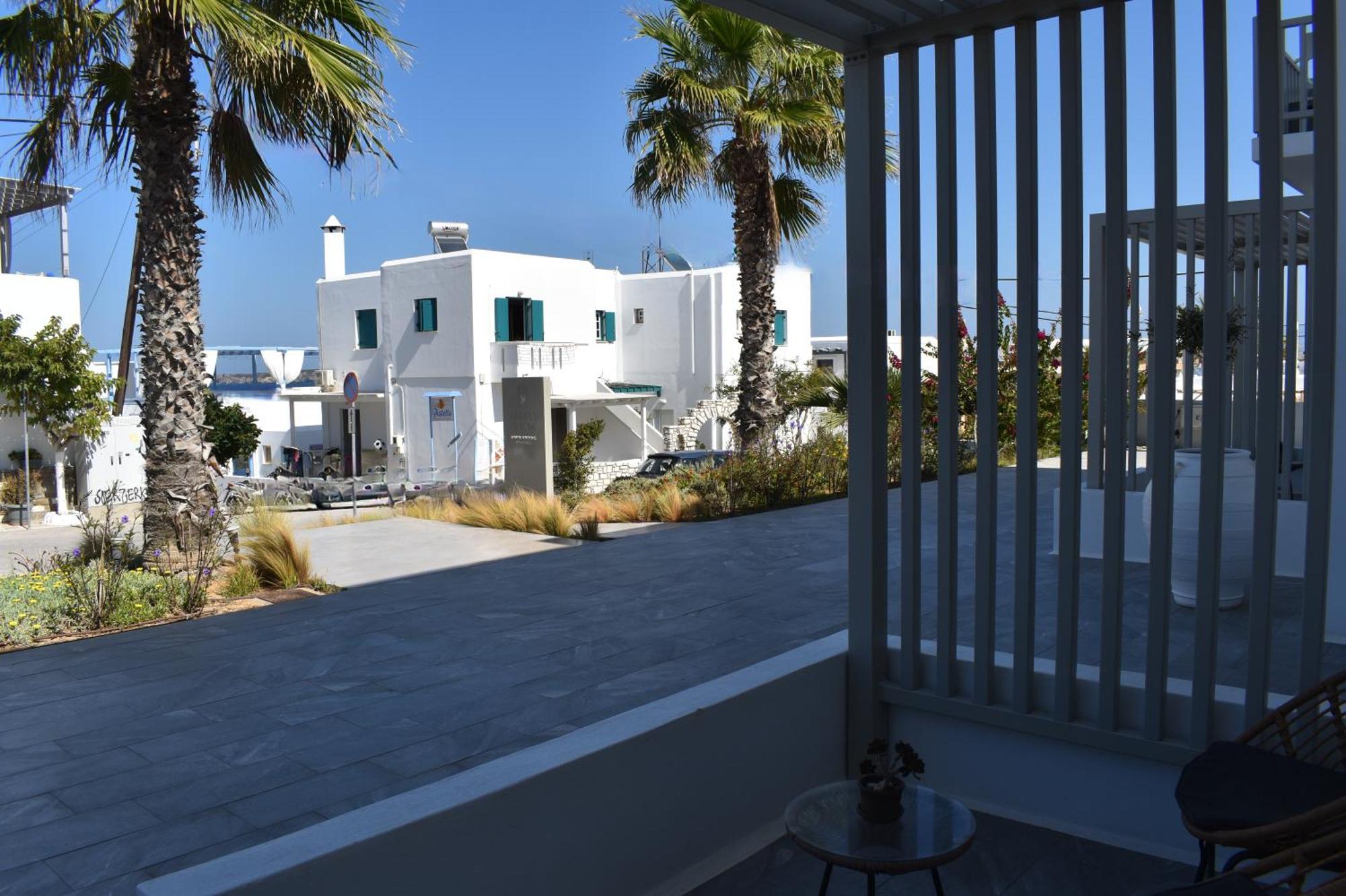 Angels Pillow Luxury Boutique Residence - Adults Only Naousa  Room photo
